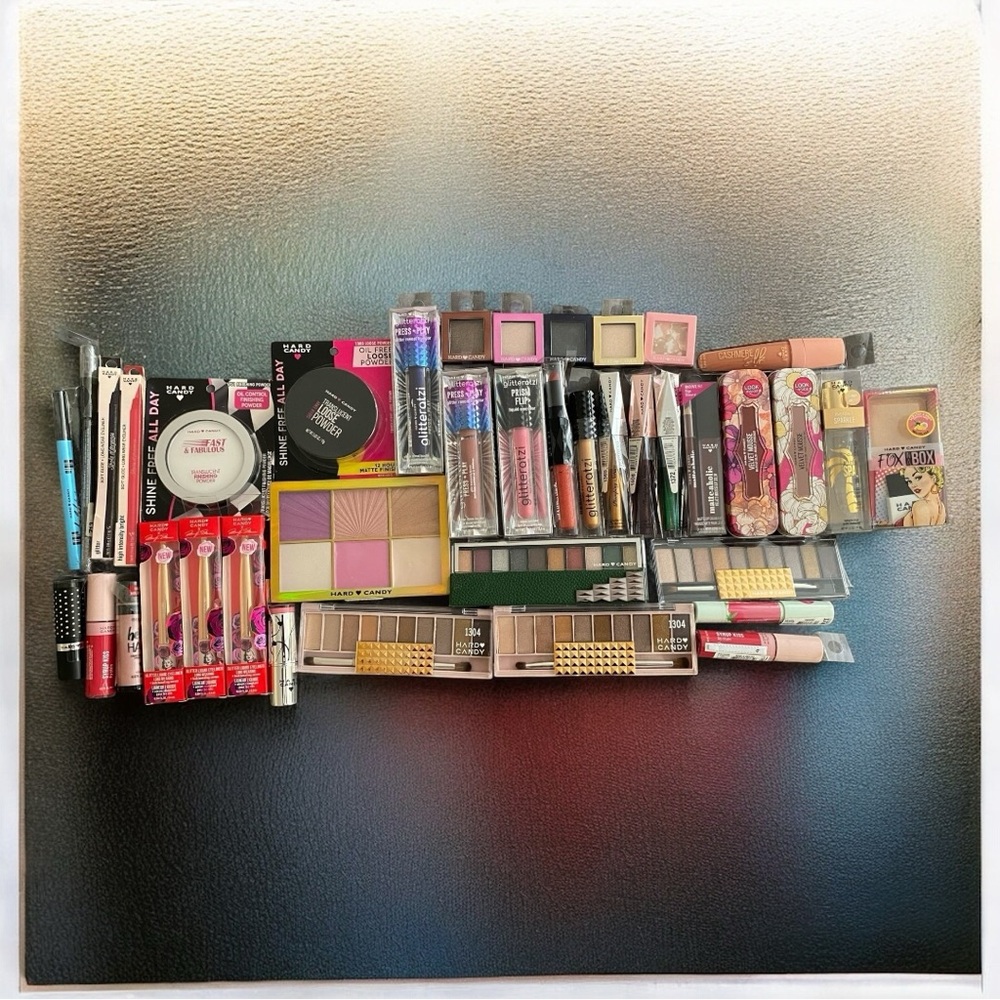 Vintage Hard Candy Makeup Bundle (33 Items!) – All Sealed & Unused + Free Gift 🎀